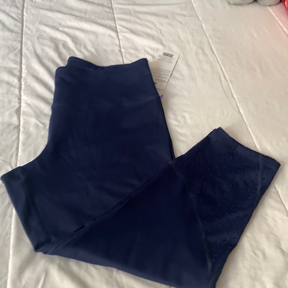 Layer 8 speedy capri leggings size XL - Picture 1 of 7